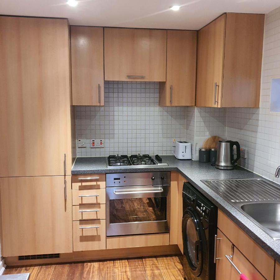 Modern Apt @Tramway Theatre Apartamento Glasgow Exterior foto